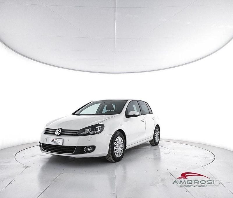 Usata VW Golf VII Highline 104 CV (76 kW) 2012 Bianco