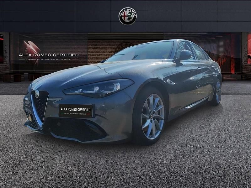 Usata Alfa Romeo Giulia Ti 209 CV (153 kW) 2024 Grigio Berlina