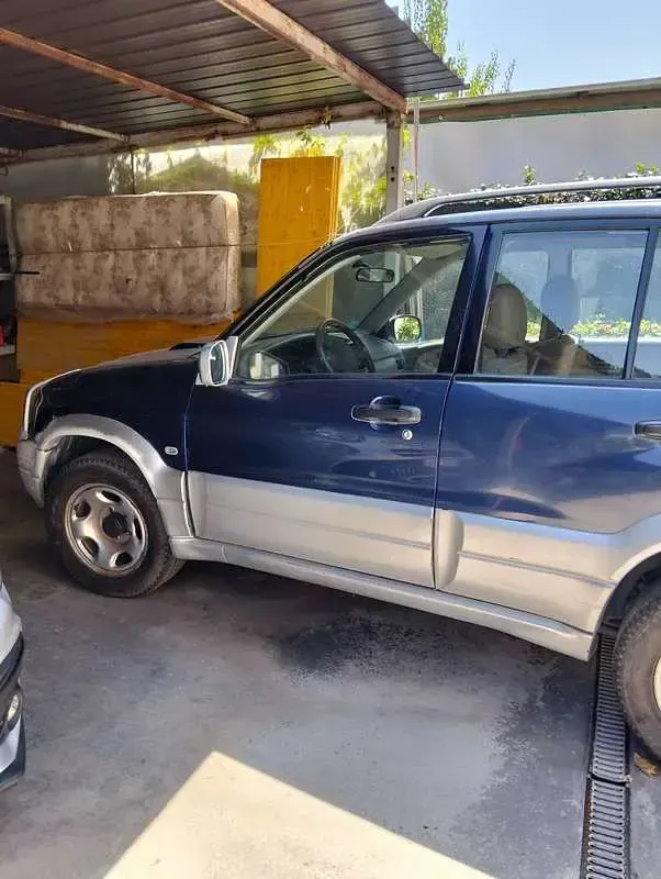 Usata Suzuki Grand Vitara 87 CV (63 kW) 1999 Blu/azzurro SUV
