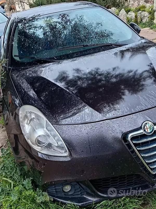 Usata Alfa Romeo Giulietta 120 CV (88 kW) 2010 Nero Utilitaria