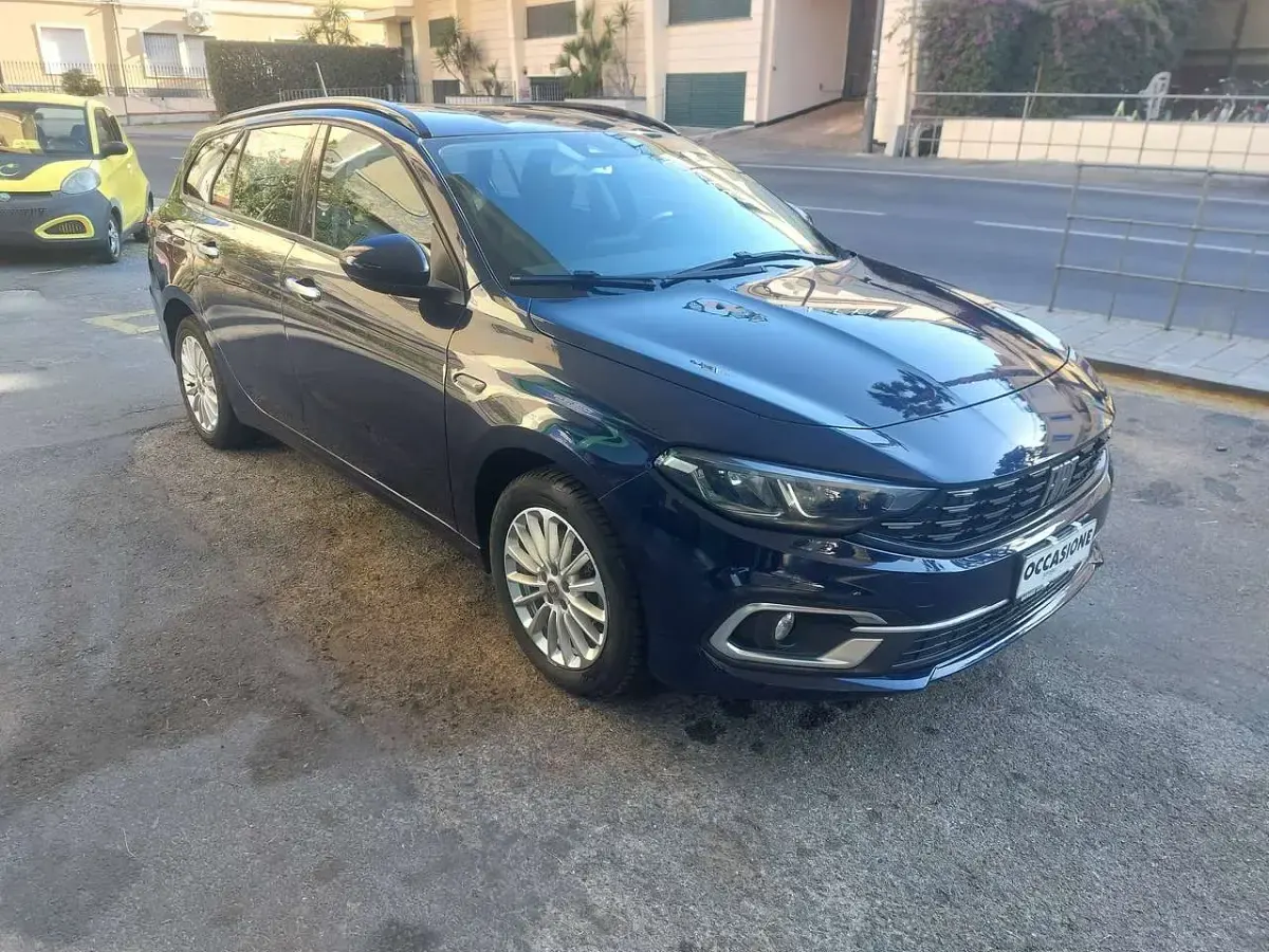 Usata Fiat Tipo Business 131 CV (96 kW) 2021 Blu/azzurro Station wagon