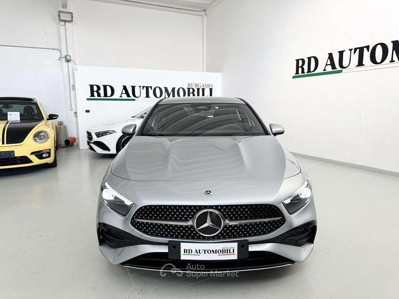 Occasion Mercedes A200 AMG Line Premium Plus 150 ch (110 kW) 2025 Argent Berline