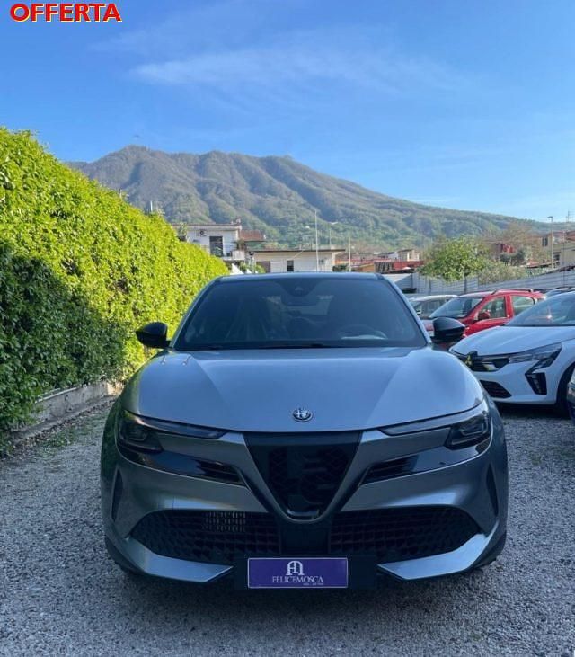 Nuova Alfa Romeo GT Junior Edizione Speciale 145 CV (106 kW) 2025 Grigio SUV
