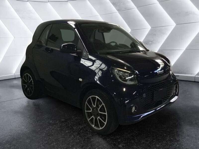 Usata Smart ForTwo Electric Drive Prime 41 kW (56 CV) 2021 Blu Berlina