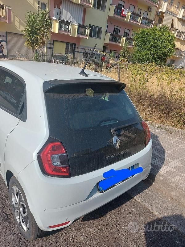 Usata Renault Twingo 60 kW (82 CV) 2024 Bianco Utilitaria