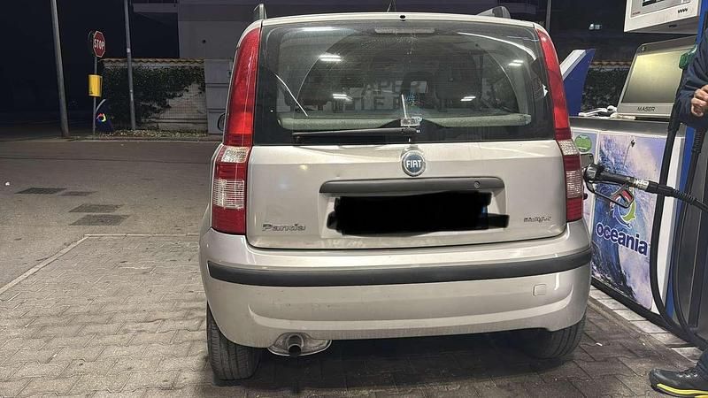 Usata 2006 Fiat Panda Dynamic Utilitaria | 3000 € (Buon prezzo) - Immagine 1/3