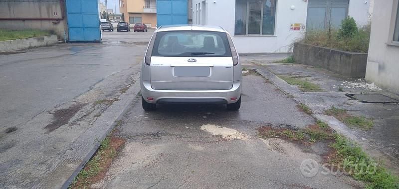 Usata Ford Focus 2008 Grigio Station wagon