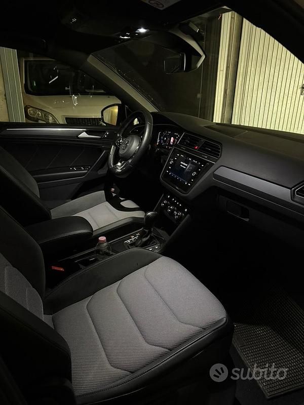 Usata VW Tiguan R-line 150 CV (110 kW) 2019 Bianco SUV