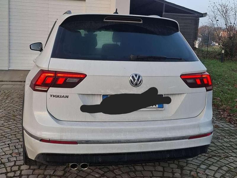 Usata VW Tiguan Sportline 150 CV (110 kW) 2019 Bianco SUV