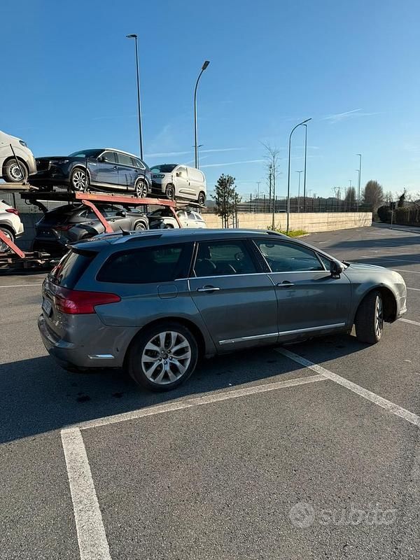 Usata Citroën C5 Business Class 140 CV (102 kW) 2009 Grigio Station wagon