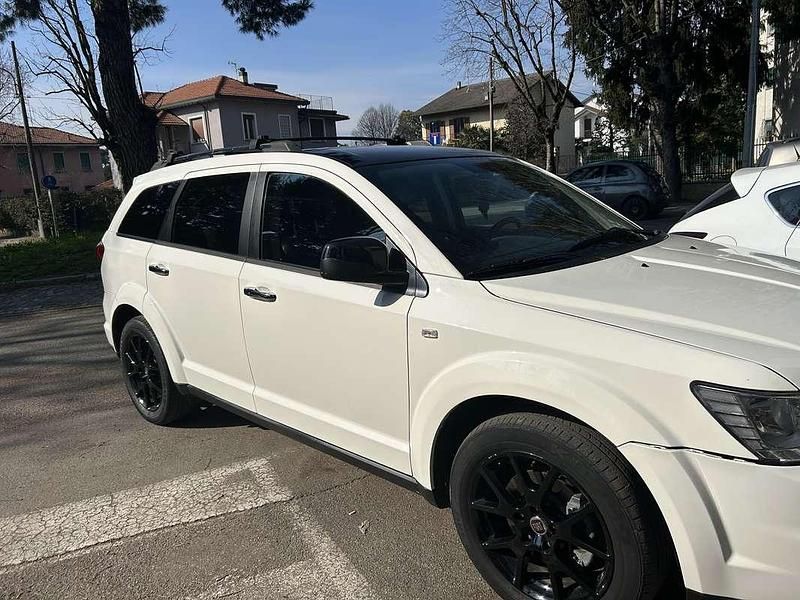 Usata Fiat Freemont Lounge 170 CV (125 kW) 2012 SUV