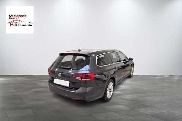 Usata VW Passat Business 119 CV (87 kW) 2020 Nero Station wagon