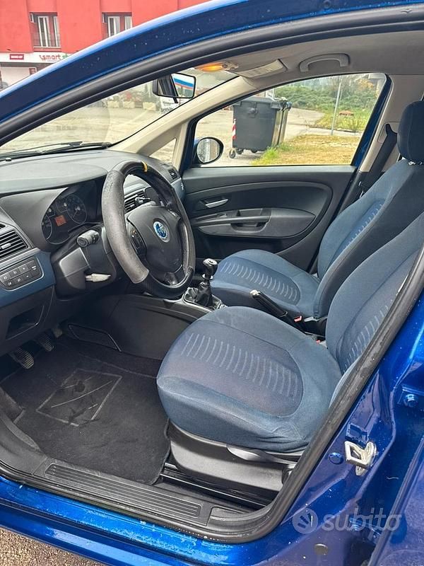 Usata Fiat Grande Punto 2008 Blu Utilitaria