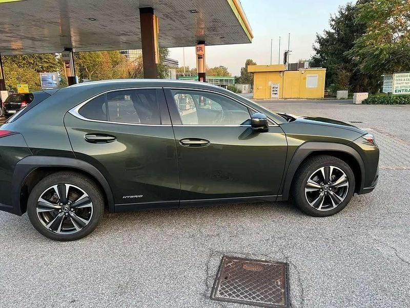 Usata Lexus UX Business Edition 145 CV (106 kW) 2019 SUV