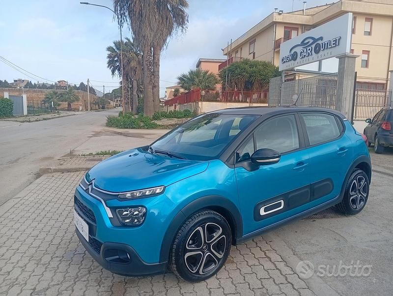 Usata Citroën C3 Shine 101 CV (74 kW) 2022 Verde Berlina