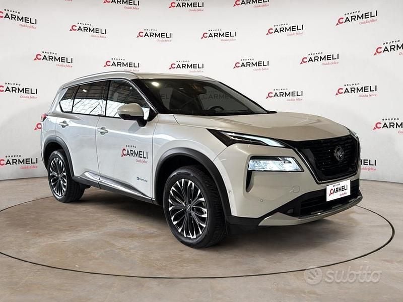 Usata Nissan X-Trail Tekna 213 CV (156 kW) 2025 Bianco SUV