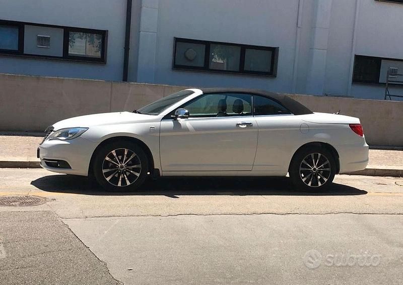Usata Lancia Flavia 170 CV (125 kW) 2012 Cabrio