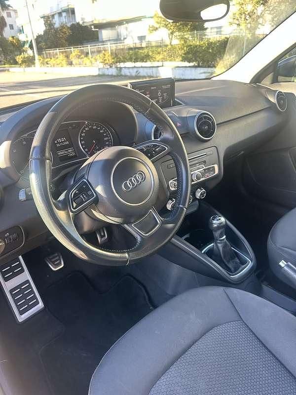 Usata Audi A1 Sportback Ambiente 90 CV (66 kW) 2016 Utilitaria