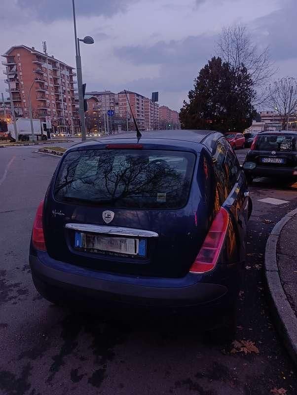 Usata Lancia Ypsilon 80 CV (58 kW) 2005 Utilitaria