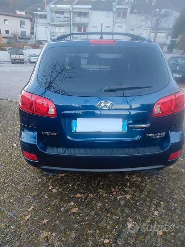 Usata Hyundai Santa Fe Turbo 155 CV (114 kW) 2008 Blu SUV