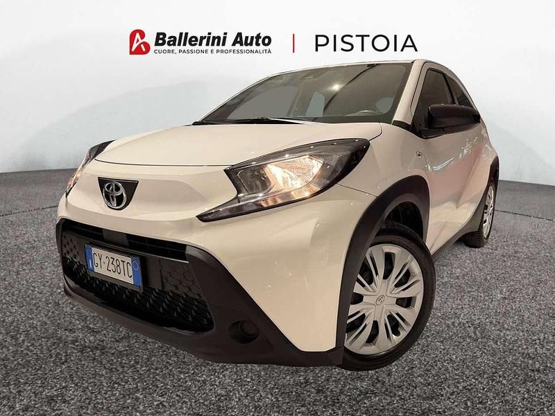 Usata Toyota Aygo X Active 72 CV (52 kW) 2025 Bianco SUV