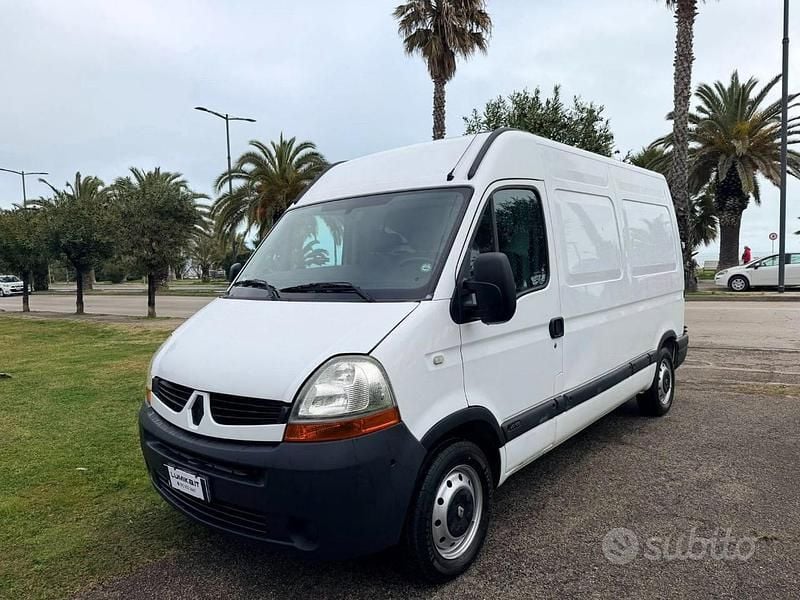 Usata Renault Master 120 CV (88 kW) 2007 Bianco Berlina