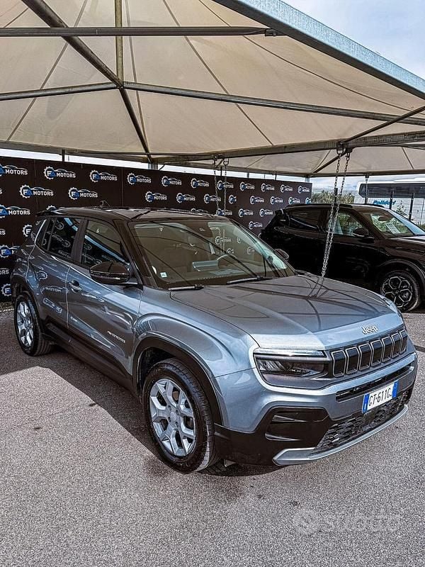 Usata Jeep Avenger Altitude 101 CV (74 kW) 2024 Grigio SUV