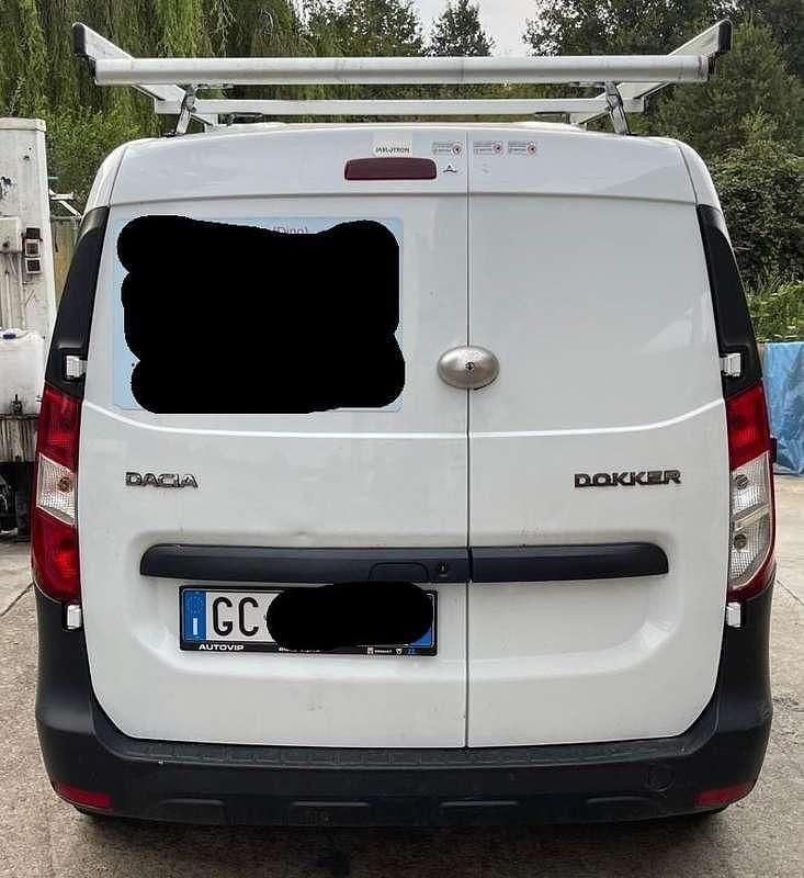 Bianco Usata 2020 Dacia Dokker Ambiance Monovolume | 9500 € (Buon prezzo) - Immagine 1/4