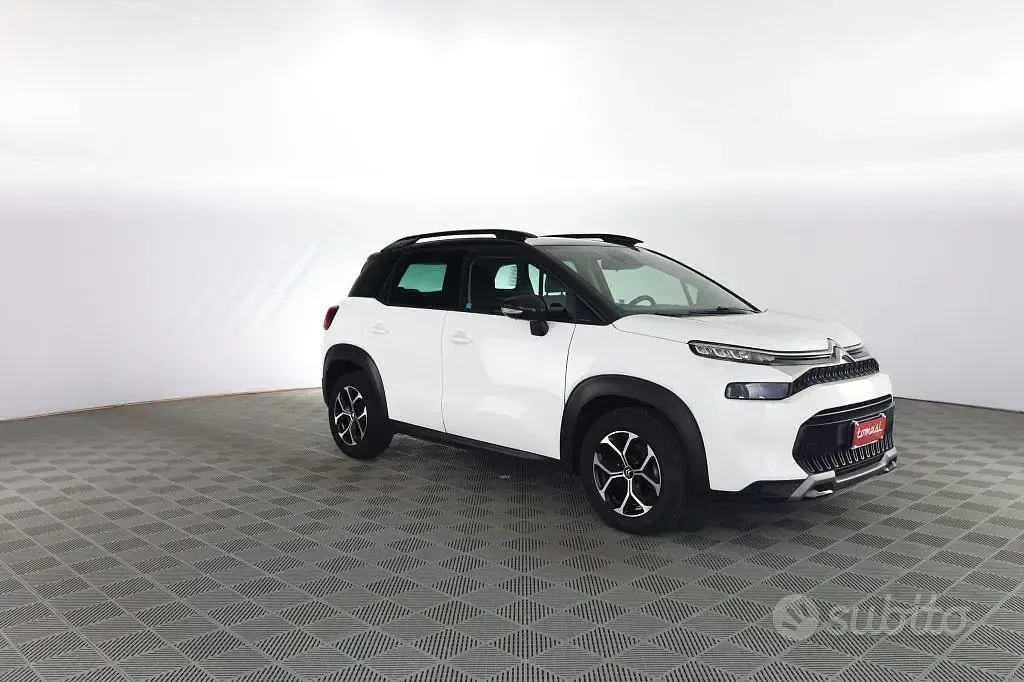 Usata Citroën C3 Aircross PureTech 110 CV (80 kW) 2024 Polar white con tetto onyx black SUV