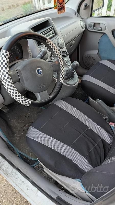 Usata Fiat Panda 70 CV (51 kW) 2005 Utilitaria