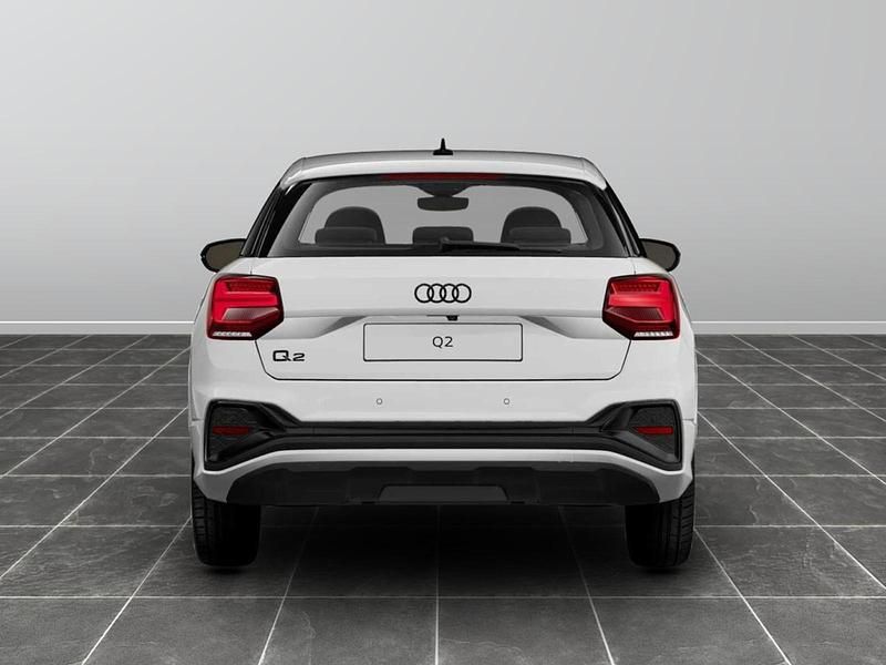 Nuova Audi Q2 S-Line 116 CV (85 kW) 2025 Bianco arkona SUV