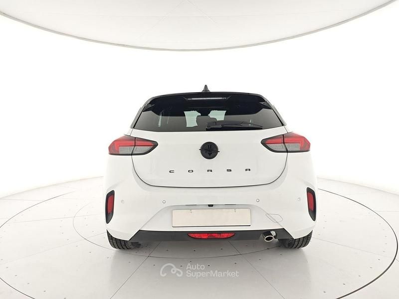 Usata Opel Corsa 101 CV (74 kW) 2024 Bianco Utilitaria