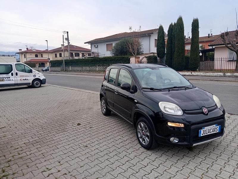 Usata Fiat Panda 4x4 S 75 CV (55 kW) 2013 Nero Utilitaria