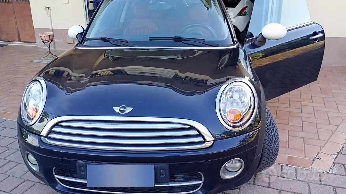Usata Mini Cooper 109 CV (80 kW) 2007 Nero Utilitaria