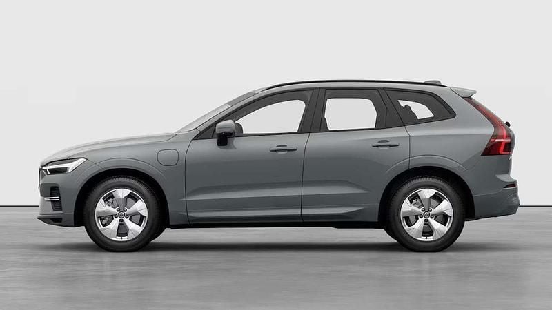 Nuova Volvo XC60 Core 349 CV (256 kW) 2025 Grigio SUV