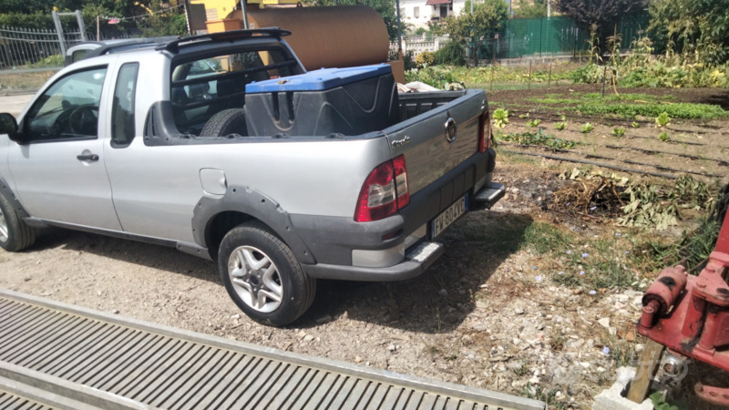 Usato 2012 Fiat Strada 1.3 Diesel 95 CV (8.999 €)