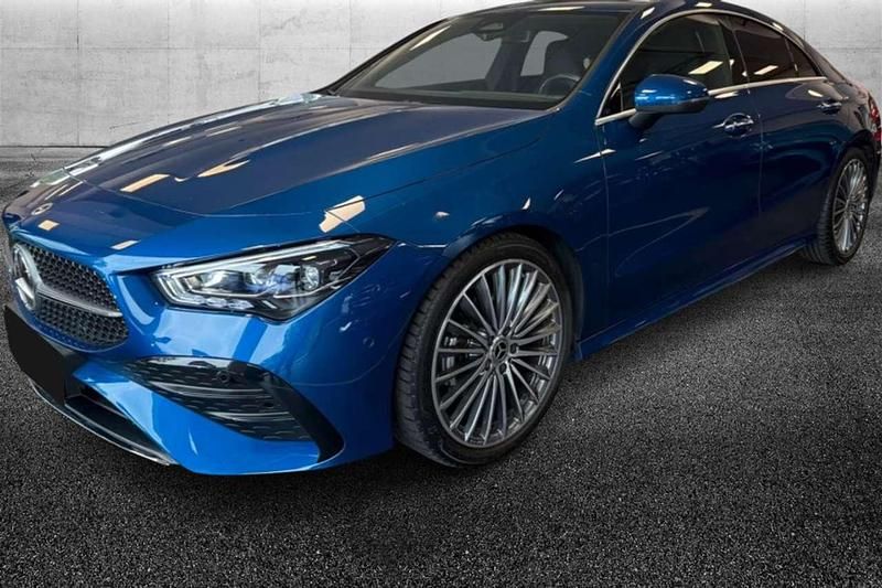 Blu/azzurro Usata 2024 Mercedes CLA200 Advanced Plus Berlina | 37.950 € (Buon prezzo) - Immagine 1/4