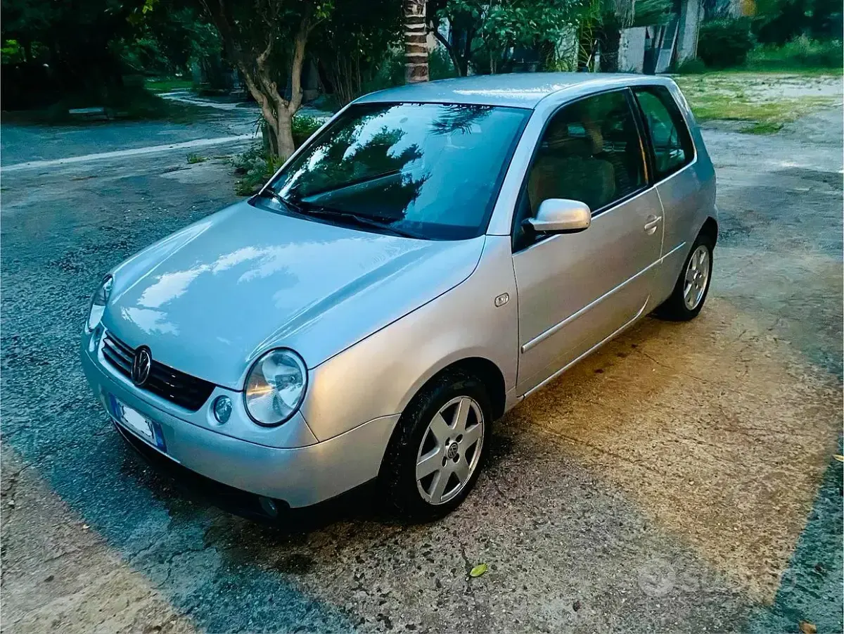 Usata VW Lupo 75 CV (55 kW) 2002 Grigio Utilitaria