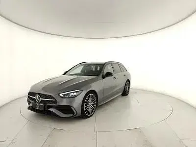 Usata Mercedes C220 AMG Line Premium 197 CV (144 kW) 2024 Argento (metallizzato) Berlina