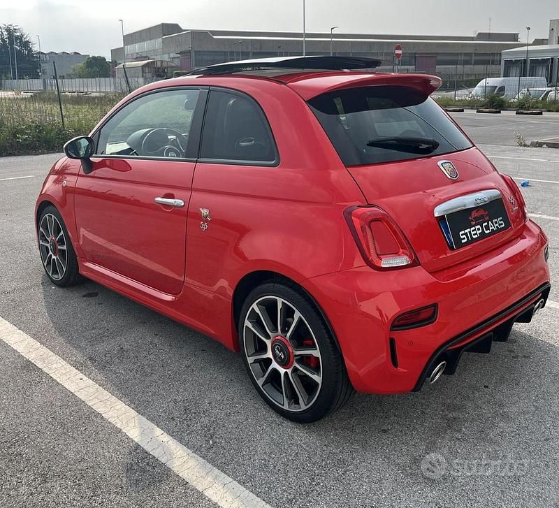 Usata Abarth 595 Turismo 165 CV (121 kW) 2018 Rosso Berlina