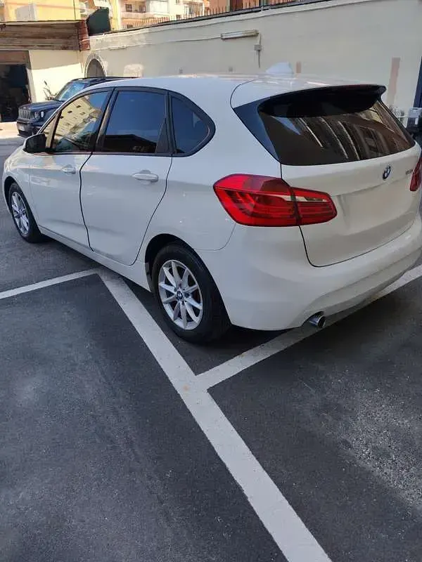 Usata BMW 216 Active Tourer Advantage 116 CV (85 kW) 2015 Monovolume