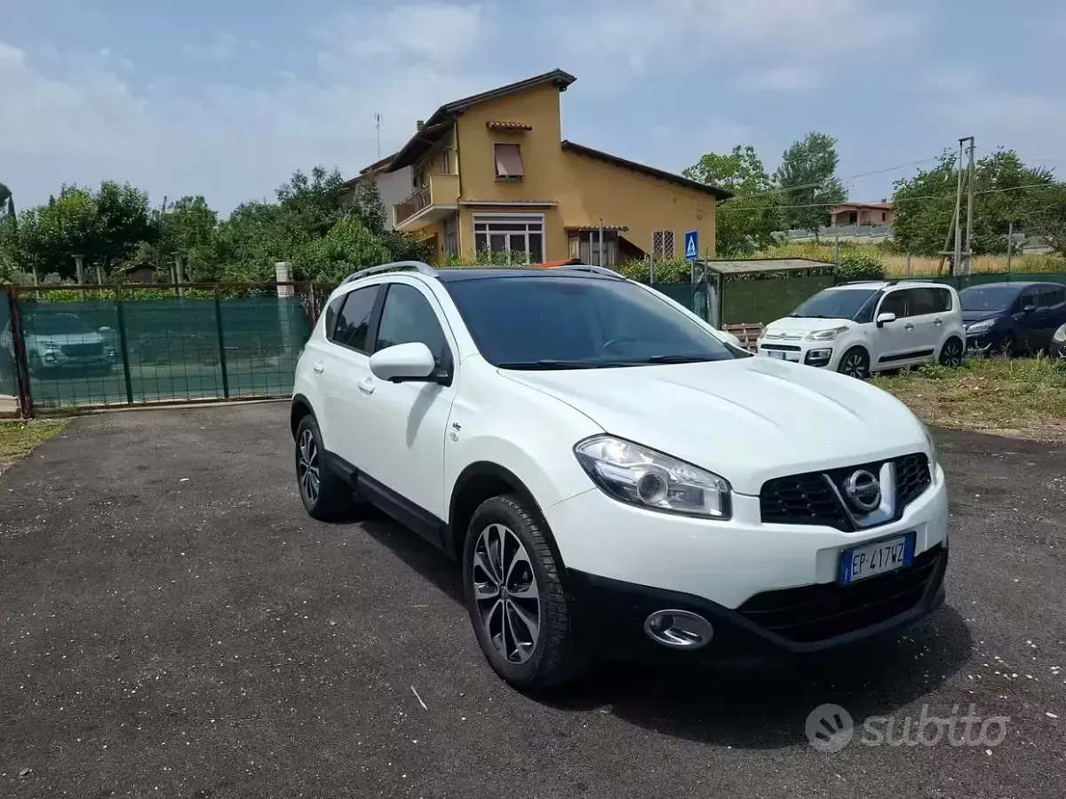 Usata Nissan Qashqai 110 CV (80 kW) 2013 Bianco SUV