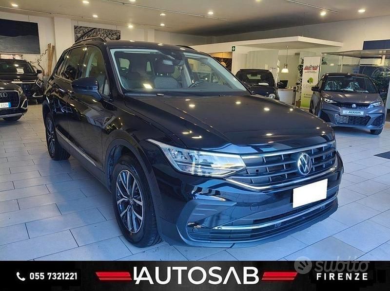 Nero Usata 2021 VW Tiguan Life SUV | 24.900 € (Ottimo prezzo) - Immagine 1/4