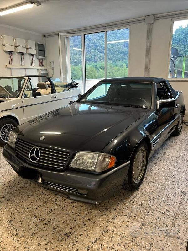Nero Usata 1990 Mercedes SL500 Cabrio | 22.900 € - Immagine 1/4