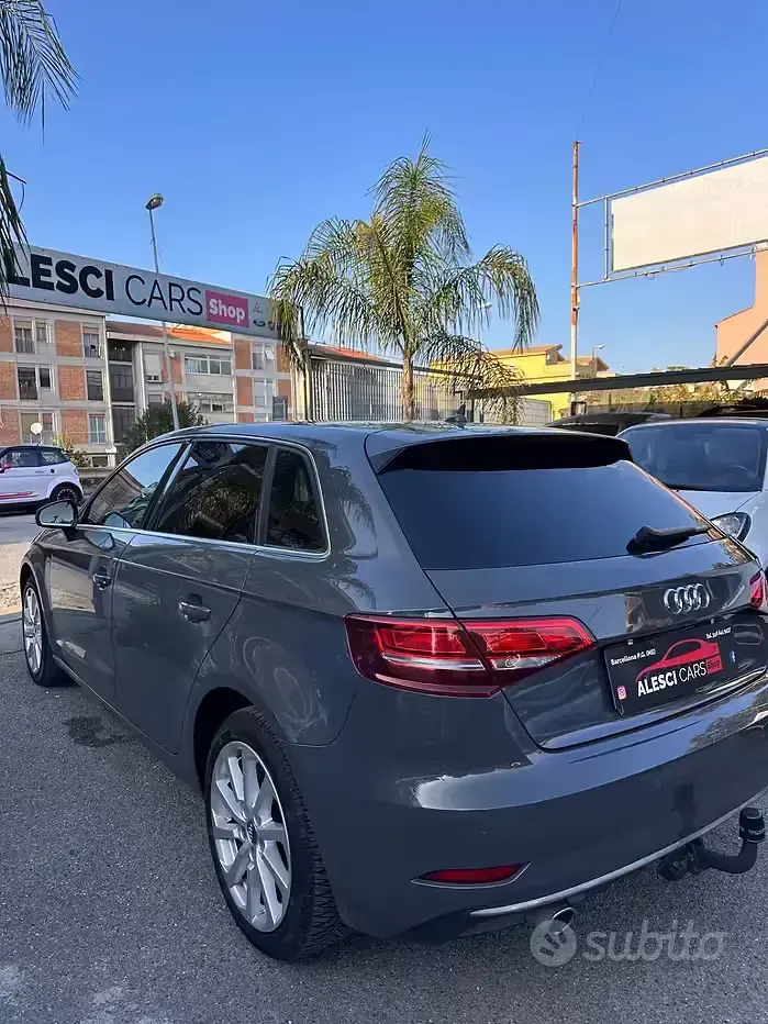 Usata Audi A3 Sport 116 CV (85 kW) 2020 Grigio Berlina