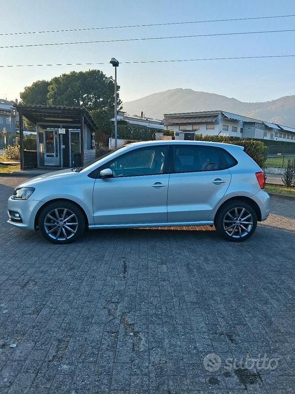 Occasion VW Polo 90 ch (66 kW) 2016 Gris Citadine
