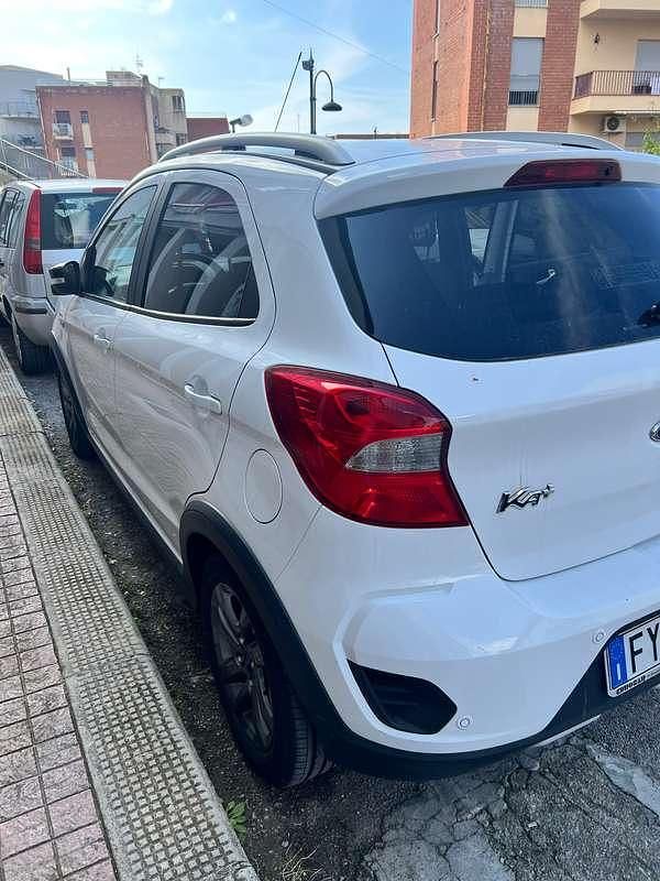 Usata Ford Ka Ultimate 86 CV (63 kW) 2019 Bianco Berlina