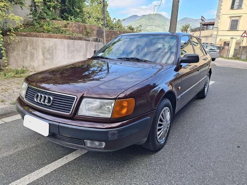 Marrone Usata 1991 Audi 100 Tre volumi | 4600 € - Immagine 1/4
