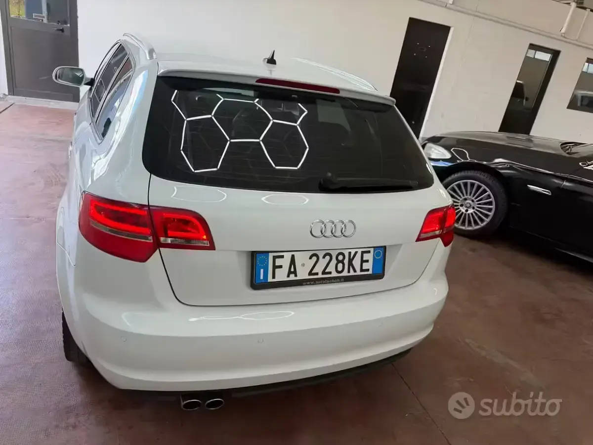 Usata Audi A3 Attraction 170 CV (125 kW) 2012 Bianco Utilitaria