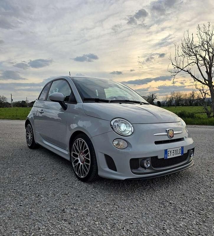 Usata Abarth 595 Turismo 159 CV (116 kW) 2015 Grigio Utilitaria
